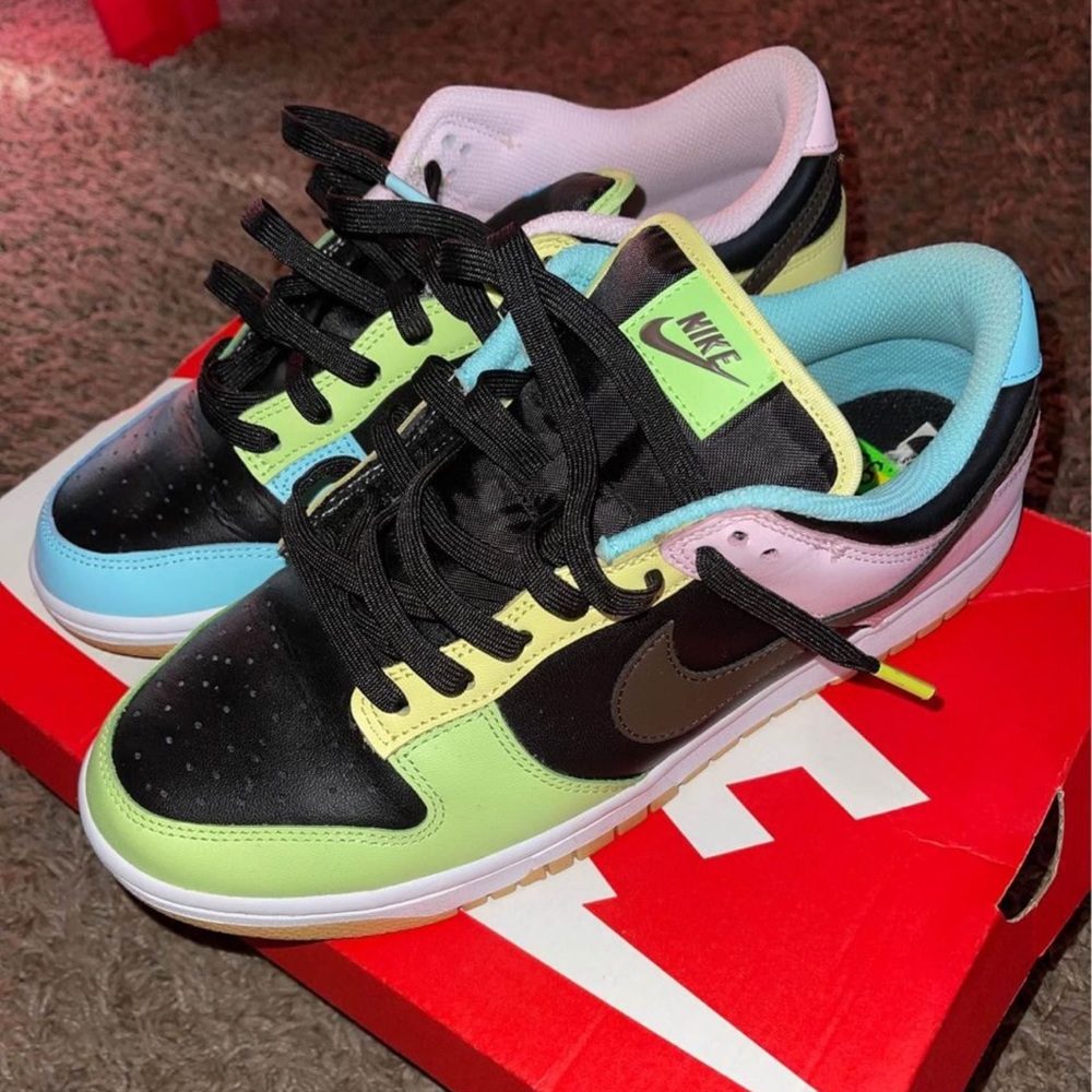 Nike Dunks